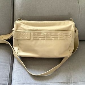 Leather GUCCI crossbody -GUC 🌼🌼🌼